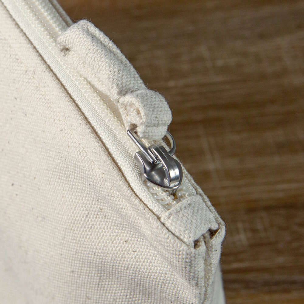 In a restless world - Bag - Natur