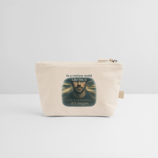 In a restless world - Bag - Natur