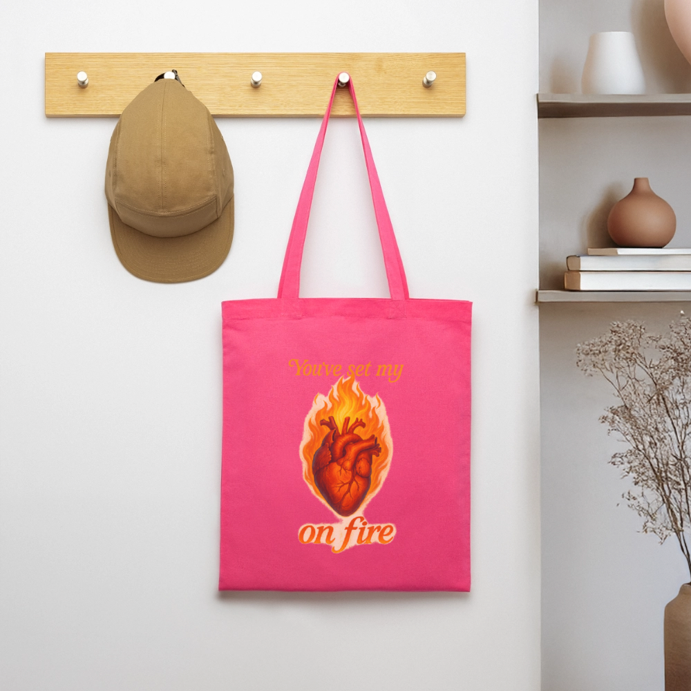 Heart on Fire - Stoffbeutel - Azalea